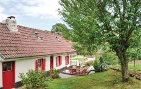 Three-Bedroom Holiday Home in Gouy en Ternois
